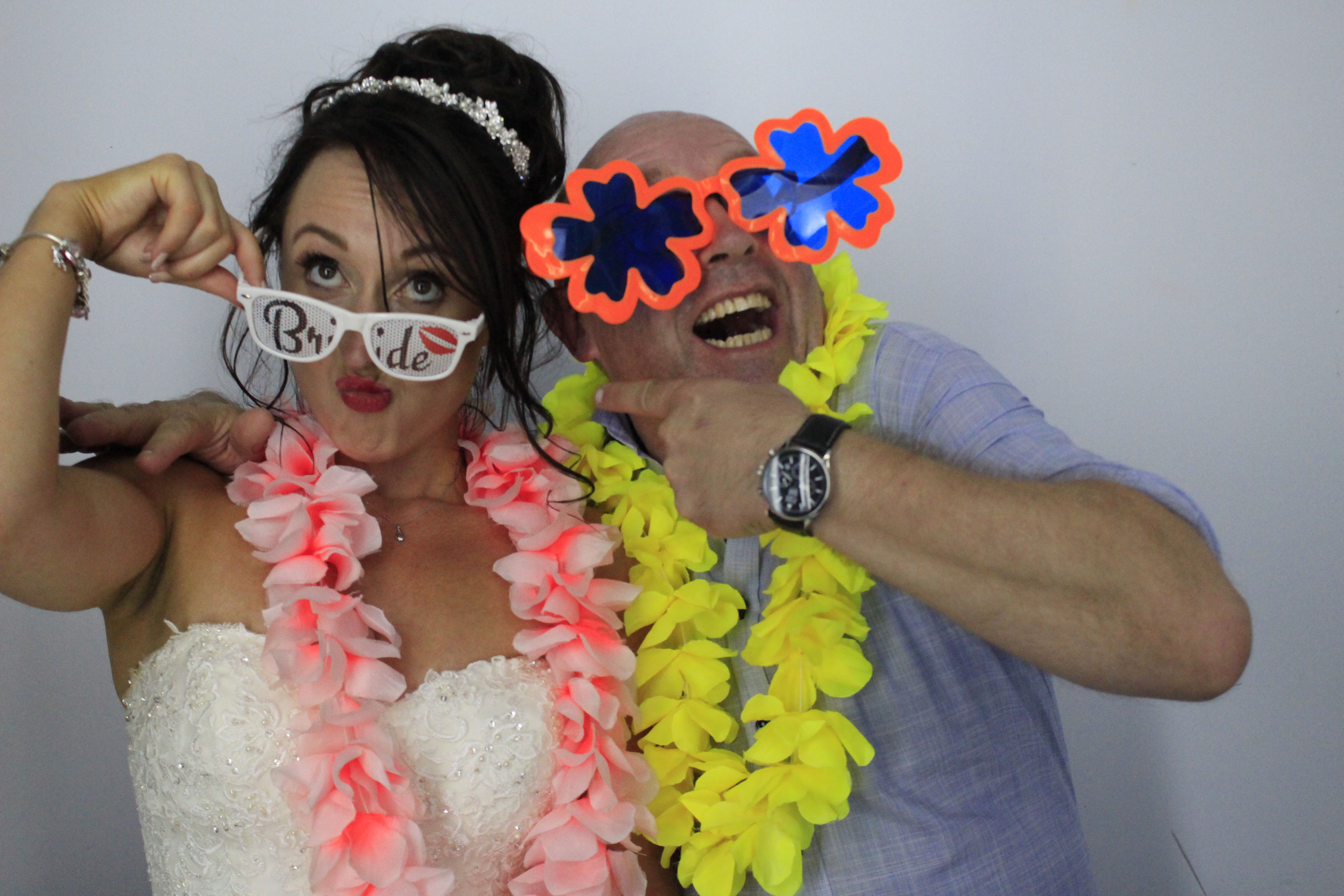 Katie & Charlie's Wedding | View more photos from the event at gallery.myphotoboothexperience.co.uk/u/MyPhotoBoothExperienceLtd/Katie-Charlies-Wedding